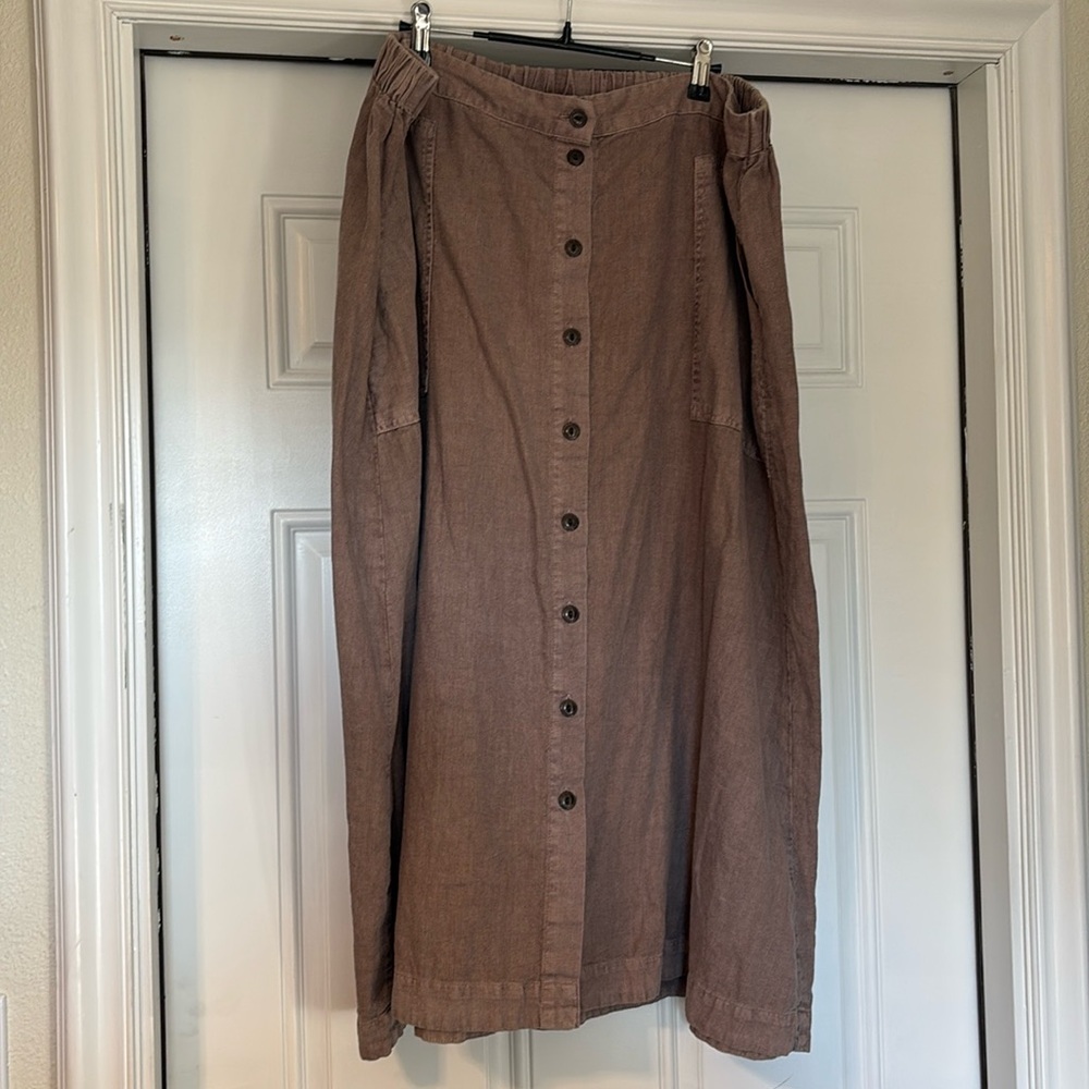 Midi length casual skirt size xxl